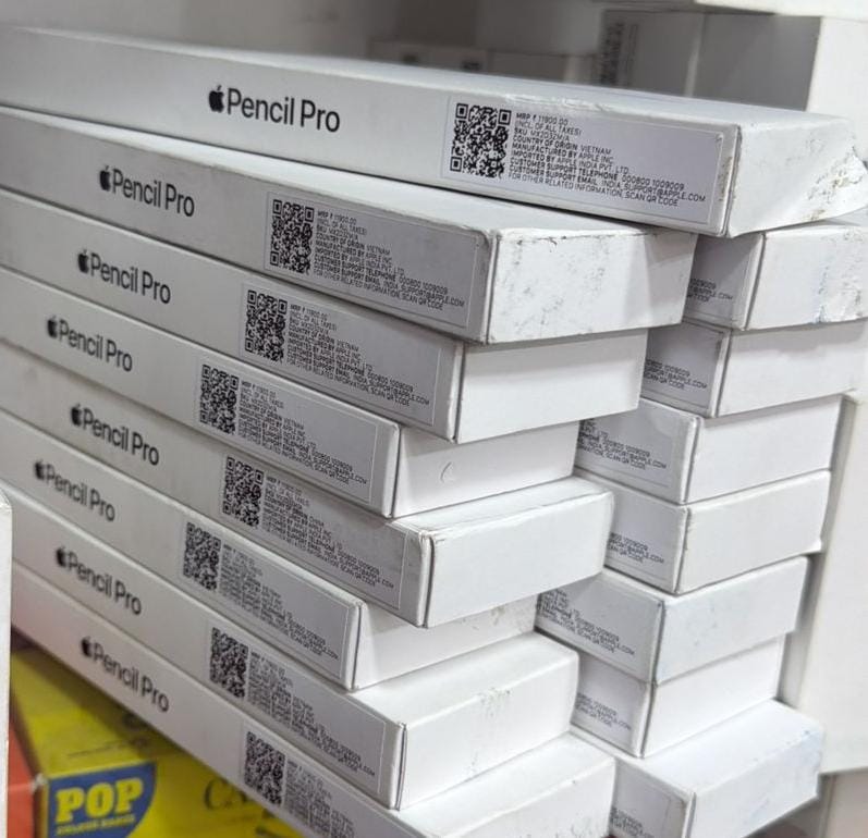 Apple Pencil Pro (White) MX2D3ZM/A 2024 Launch